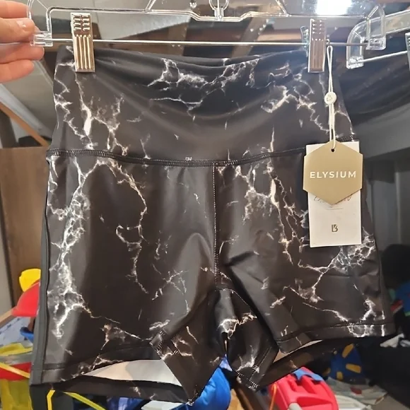 Buff Bunny Sz. Small - Picture 1 of 4